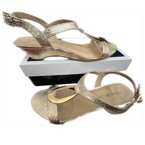 Karen Scott "Platino" Gold Sandals